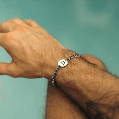 Coin-Armband mit Initialen
