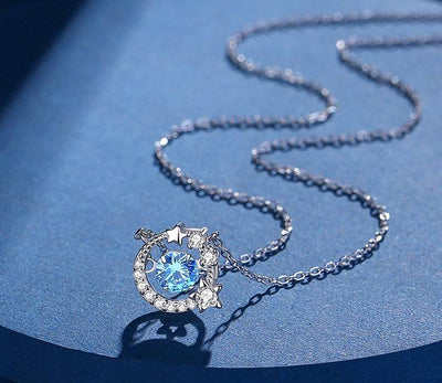 Mond und Sterne Halskette