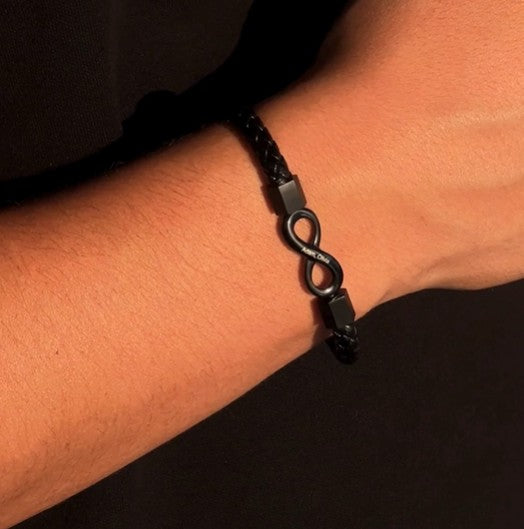 An Meinen Mann - Personalisiertes Infinity-Lederarmband