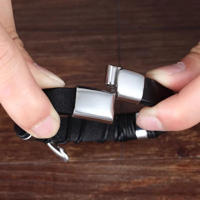 An Meinen Sohn – Du Gehst Niemals Allein – Personalisiertes Geflochtenes Lederarmband