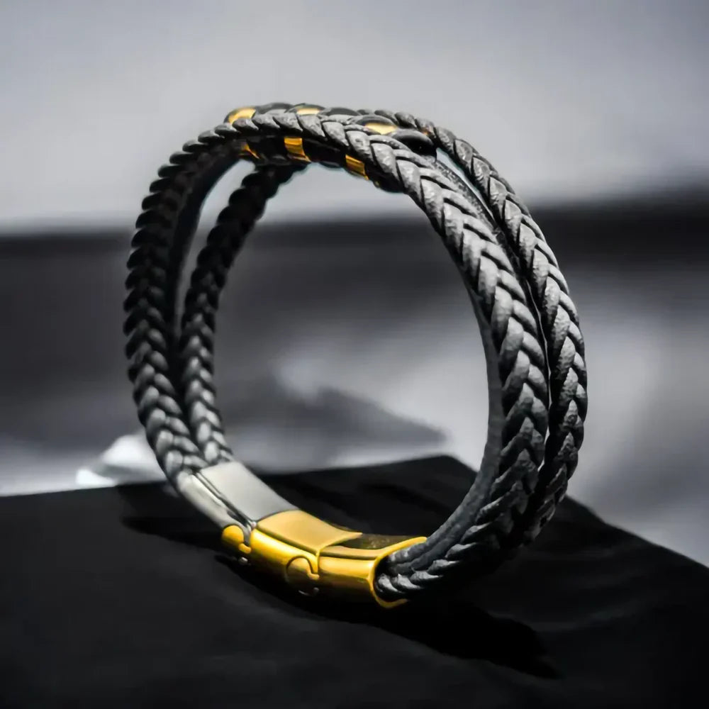 An Meinen Sohn – Du Gehst Niemals Allein – Personalisiertes Geflochtenes Lederarmband