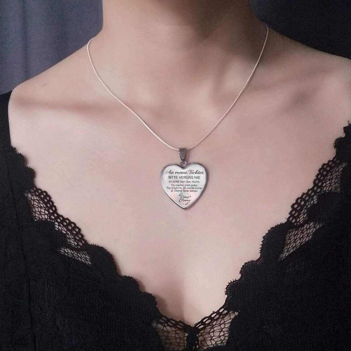 Herz-Halskette - Ein liebevolles Geschenk von Mama an ihre Tochter - Symbol der Glückseligkeit