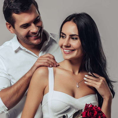 Elegante Weißgoldkette - Ein liebevolles Geschenk von Mama und Papa für unsere Tochter