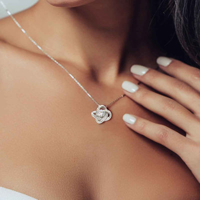 Elegante Weißgold-Halskette - Ein herzlicher Gruß von Mama & Papa an unsere Tochter - Perfektes Weihnachtsgeschenk